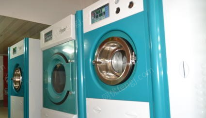 江西赣州出售1.2w干洗店整套设备，干洗机、水洗机，烘干机，烫台等