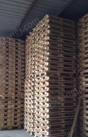 北京房山区亦庄木包装箱、钢边箱、木托盘、货物、木材、胶合板出售