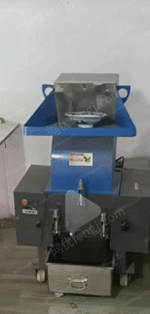 二手立式注塑机出售