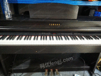 广东东莞出售88键二手电钢琴