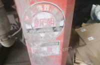 青海西宁出售道路切割机99新，用了几次，价格面议，需要的联系。
