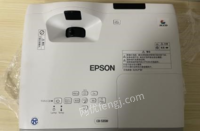 山西太原出售爱普生超短焦投影机，cb-525w，效果好，白天直接投影