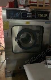 新疆乌鲁木齐干洗店转行，出售干洗机，水洗机，打包机，消毒机