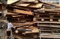 回收废旧模板，木方，包装箱