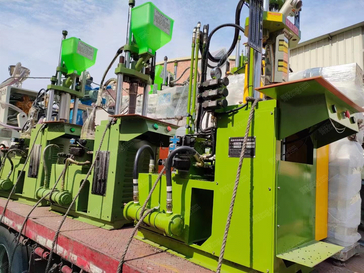 二手立式注塑机价格