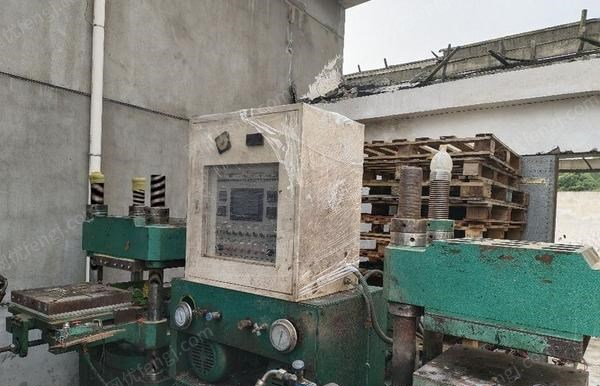 贵州贵阳转让闲置台100吨液压硫化机