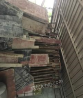 海南三亚急出售，顶木、方木、木板