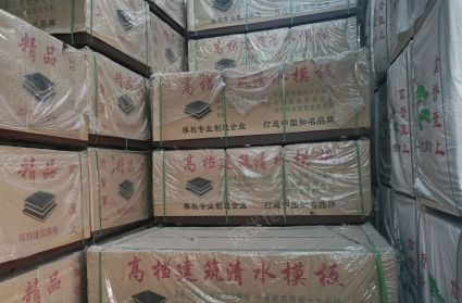 北京房山区大量现货8*8四米白松木方低价出售