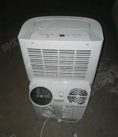 北京昌平区海尔移动空调出售,买了后从没用过