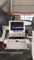 板状家具の生産機械設備の現物譲渡用ディコードの材料供給装置