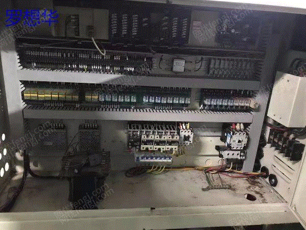 二手立式注塑机回收