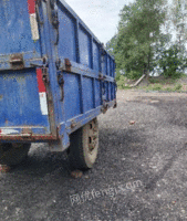 黑龙江双鸭山出售3.6米宽1.9米高1米拖车