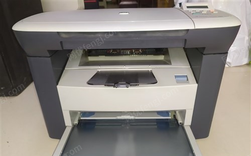 甘肃张掖出售惠普m1005打印机，未拆未修过，一共加过两次碳粉