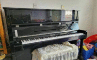 低价出售二手钢琴设备，用了几次
