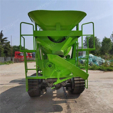 混凝土搅拌设备出售