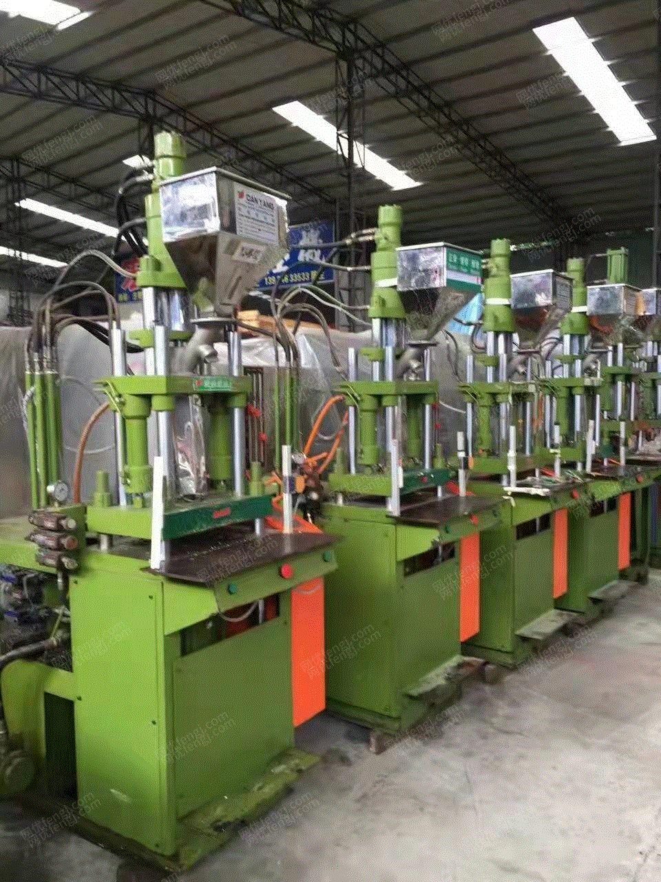 二手立式注塑机回收