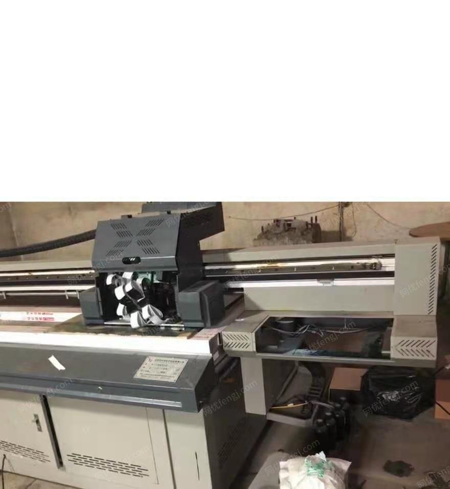 由于经验不善，出售1680uv打印机。五色机。包括全套墨水及电脑主机加显示器