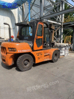 Eight forklifts are sold in Shandong