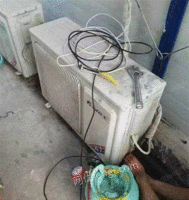 回收废旧空调设备