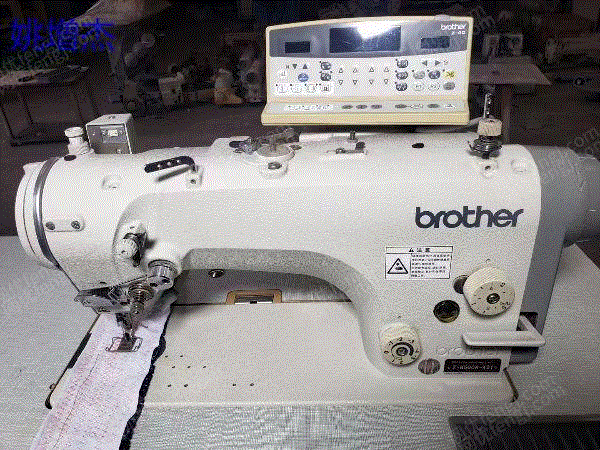 市场库存河北二手兄弟8560A-431自动剪线人字缝