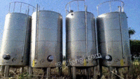 Sold 7 second-hand 25 cubic heat preservation tanks