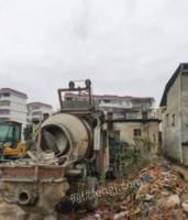 广西柳州因另有发展，打包出售闲置泵机+300米管,管扣