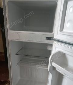 浙江宁波洗衣机，冰箱二个打包出售,自提