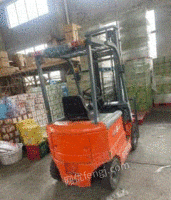 江苏扬州精品一台1.5吨电动合力叉车转让