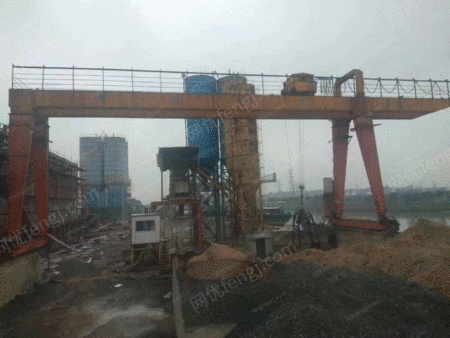 二手龙门吊出售