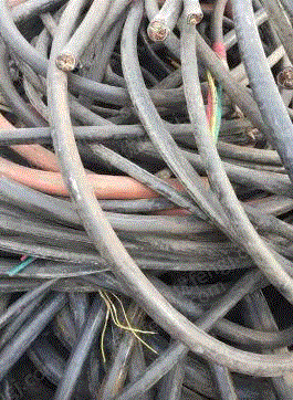 Шаньдун круглый год перерабатывает большое количество использованных кабелей