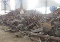A large number of scrap iron and steel are recycled in Zhanjiang