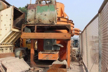 新疆ウイグル地区の中古鉱山用破砕機の専門回収