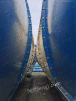 河北霸州出售200吨片状水泥仓7台，直径4.5米，卸料高度6米，带脉冲除尘器，成色，只用了一年。