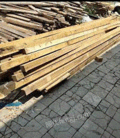 高价回收各种工地木方,模板