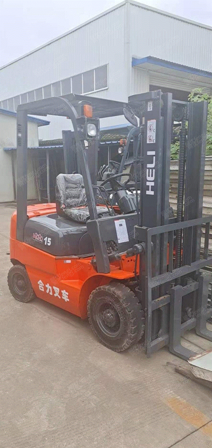 二手叉車出售