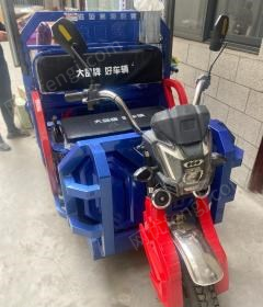 西藏拉萨出售九五成新电动车带烧烤设备齐全，骑了半个月