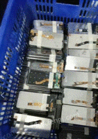 高价回收各种废旧手机电池