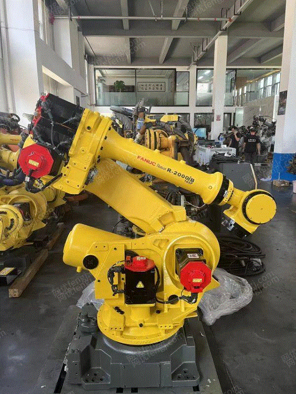 供应FANCU发那科机器人IA,IB,IC系列现货,焊接机器人,二手机器人,搬运