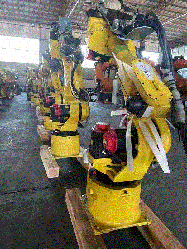 供应FANCU发那科机器人IA,IB,IC系列现货,焊接机器人,二手机器人,搬运