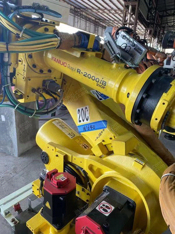 供应FANCU发那科机器人IA,IB,IC系列现货,焊接机器人,二手机器人,搬运