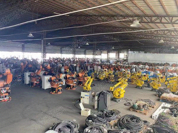 供应FANCU发那科机器人IA,IB,IC系列现货,焊接机器人,二手机器人,搬运