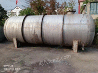 For sale, 30 cubic stainless steel pressure storage tank with a pressure resistance of 10 kg.