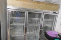广东珠海店铺倒闭，处理一批冰箱