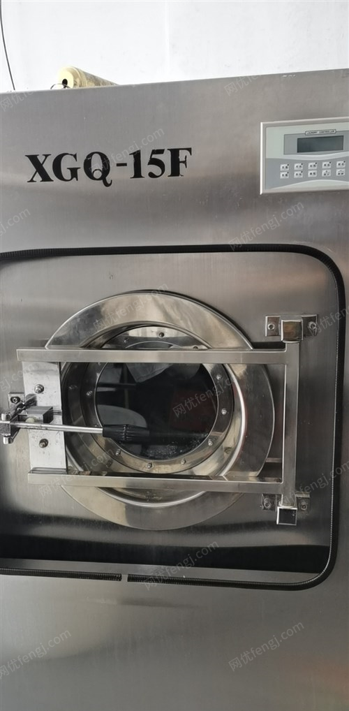 黑龙江齐齐哈尔出售大型水洗机七成新，大型烘干机八成新，熨烫机台