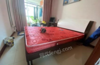 宁夏银川双人床2米1.8米床头柜出售
