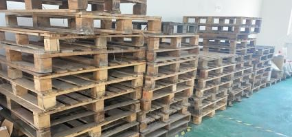 宁夏银川出售木扥盘，木占板1米×1米，1米×1.2米