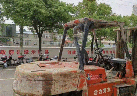 二手叉車出售