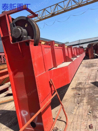 Шаньдун продает партию поездов с двумя лучами грузоподъемностью 16 тонн и 20 тонн