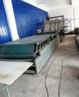 湖北武汉由于更新，1300半自动裱纸机出售