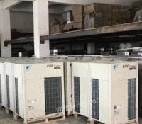 江苏南京出售9成新样板间拆下来的空调